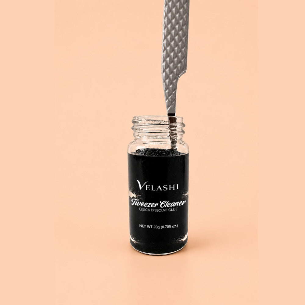 Tweezer cleaner